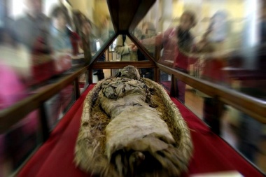 Intiman a Francia a devolver los restos de un mapuche tehuelche que se robaron para exhibirlo en un museo