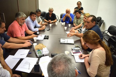 Madura un nuevo organismo para defender los derechos del consumidor