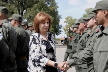 Detalles: en agosto empieza la inscripción para la Colimba Pato Bullrich