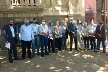 Monseñor Fernández le volvió a poner los puntos al tema del Puerto: "Ya hablamos demasiado"