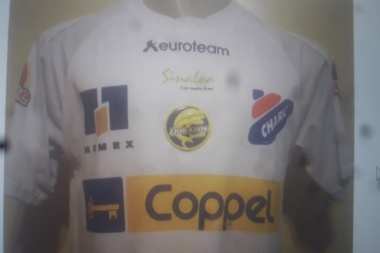 Ya se vende a 2 mil pesos la camiseta del equipo de Sinaloa que dirigirá Maradona