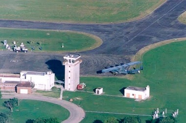 Vuelos a Río de Janeiro: Garro estudia propuestas para darle vida al Aeropuerto La Plata