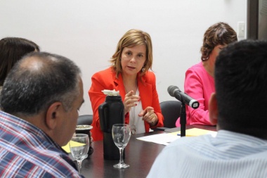 Presupuesto 2019: Saintout cuestionó que se contemple "más recursos para cárceles que para hospitales"
