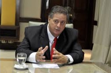 En su gestón caía líquido cloacal sobre los quirófanos del Hospital de Niños: el ex ministro Collia dijo que Scioli no cometió delitos