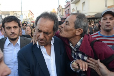 El fiscal Garganta considera que con Scioli hay riesgo de fuga antes del juicio oral