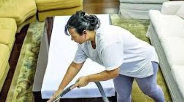 Nueva escala salarial para el personal doméstico: $103 la hora