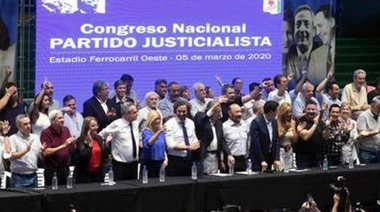 Congreso del PJ: en lugar de echarlo a patadas le dieron licencia al paseador de Dylan