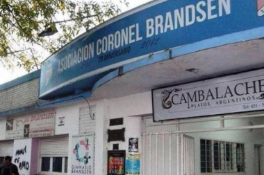 Una locura: al club Brandsen le llegó una factura de luz por 184 mil pesos