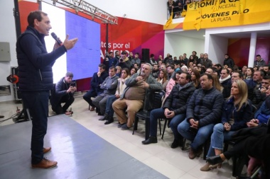 Garro estrenó sede de Juntos por el Cambio: "Tenemos un gobierno que dejó de ser cómplices de los delincuentes"