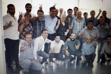 Asumió Lugones y dijo que el camino del regreso está en la unidad