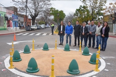 En Chivilcoy inauguraron una rotonda inspirados en los Conitos Havanna
