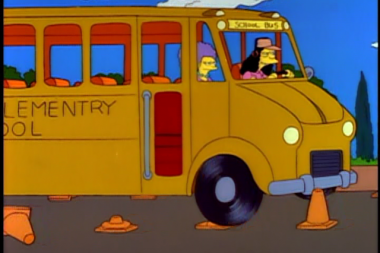 Chofer escolar, fumado: pasa en los Simpson, pasó  en Bahía Blanca