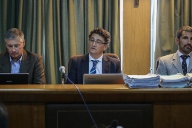 Piden juicio político para los jueces que consideraron que Lucía Pérez tuvo la culpa de ser violada y asesinada
