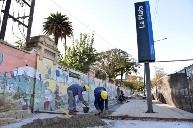 Por obras en la Estación de Trenes, trasladan las paradas de micro de Avenida 1