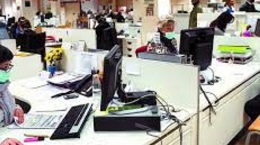 Administración bonaerense: no podrá atender al público quien lo se haya vacunado