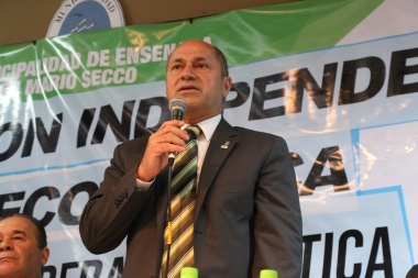 Secco sindicó al ex intendente Del Negro como el jefe de la oposición de Cambiemos en Ensenada