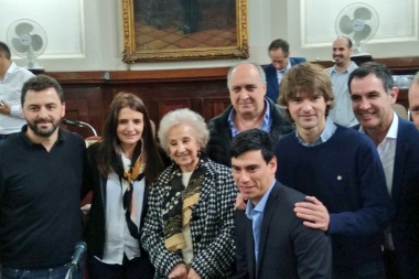 Concejales platenses respaldaron la nominación de Abuelas al Nobel de la Paz