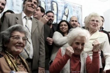 Premio Nobel de la Paz: Abuelas de Plaza de Mayo entre las nominaciones