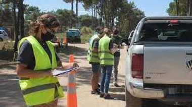 Deuda mata galán: la mitad de las 4 x 4 controladas en una playa top de Pinamar tenía patentes impagas