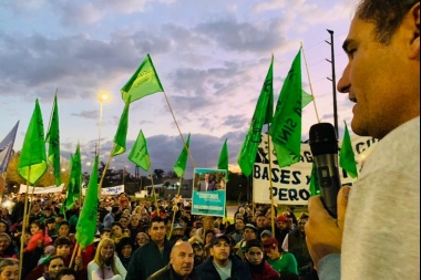 Desde Villa Elvira, Escudero convocó "a recuperar la ciudad con la mística de construir de abajo hacia arriba"