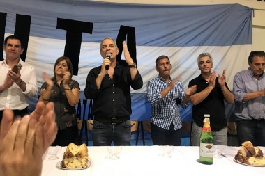 Alak quiere la revancha y armó un PJ paralelo para enfrentar a Bruera en las PASO 19