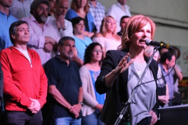 Saintout quiere a Kicillof gobernador: "Cristina es la que está en condiciones de ganarle a Macri"