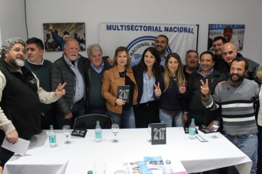 Saintout recibió de los gremios 21 puntos para "la construcción de un gobierno popular"