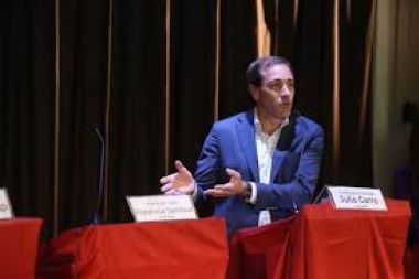 "Los que no pensaban como ella no pudieron ir más a la facultad": Garro le sigue tirando a Saintout para conseguir votos peronistas