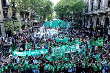 Las cartas sobre la mesa entre ATE y UPCN: ordenan un conteo para saber cuál de los dos representa a más trabajadores