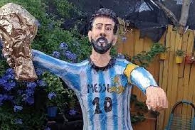 La Plata es una fiesta: la alegría del Mundial multiplicó la cantidad de muñecos de fin de año