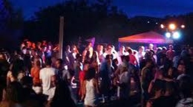 Multas de hasta 2 millones de pesos por organizar fiestas, juntadas y otras jodas en La Plata