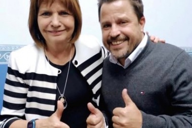 Tetaz felicitó a Milei, lo trató de inteligente y le rogó que no siga diciendo que los radicales traicionaron a Bullrich