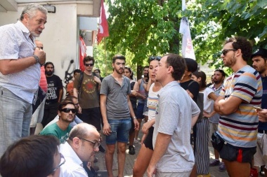 Diario Hoy: se profundiza la crisis y no se editará entre domingo y martes