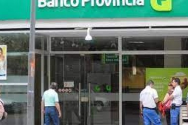 Los bancos ya volvieron a su tradicional horario de 10 a 15