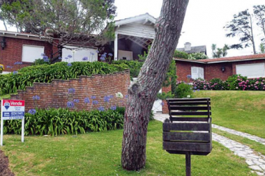 A 21 años del crimen de Cabezas, la casa de Yabrán en Pinamar parece maldita y aleja a los compradores