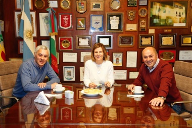 Secco, Saintout, Cagliardi con la idea de gobernar integrados a un Frente Regional