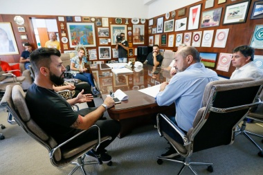 Reconocimiento: Secco dispuso un aumento de $11 mil a los municipales de Ensenada