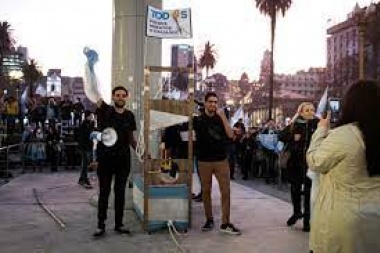 Intento de asesinato a CFK: detuvieron al carpintero de la guillotina, que recibió pagos de los hermanos Caputo