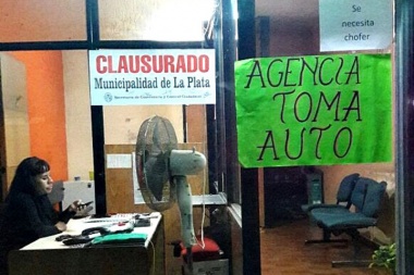 Clausuraron cinco remiserías tuchas en la periferia platense