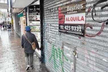 Con alquileres promedio de $130 mil mensuales,en el centro platense te tiran los locales por la cabeza