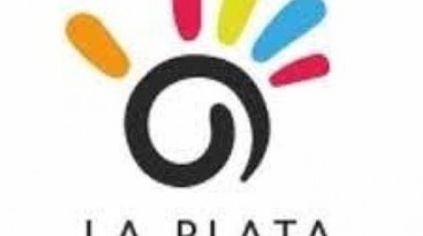 Eduardo es un capo de la vida: cumplió años, pidió que le regalen plata y la donó a la colecta navideña de La Plata Solidaria