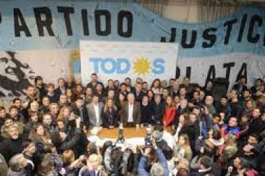 Sorpresas en el cierre de listas en La Plata: terminó la rosca, empíeza la campaña