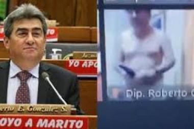 Al nuestro podrán imitarlo, igualarlo jamás: un diputado paraguayo apareció desnudo en una sesión virtual
