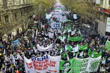 A rezarle a Sampaoli: paro general en puerta y sopla ventarrón antimacrista