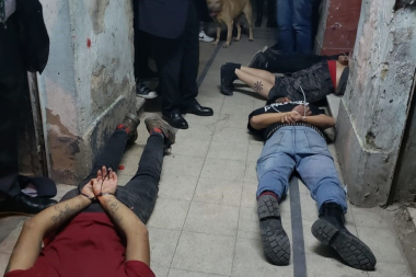 Los anarquistas bombarderos también habrían atacado en La Plata