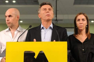 Desdoblar las elecciones: el rumor que va, viene e inquieta cada vez más a oficialistas y opositores