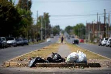 Basura por todos lados: piden crear un organismo para ponerle los puntos a la empresa Esur