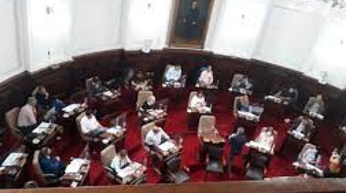 No respires: con el voto de Juntos se aprobó el Código de Convivencia con multas que dolerán