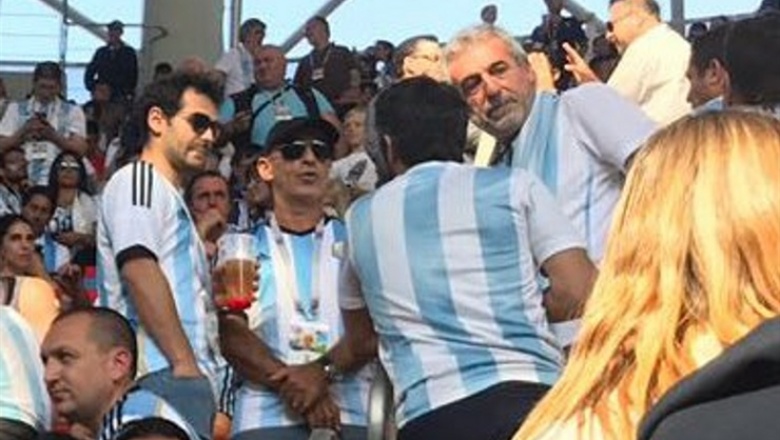 ¿Los echará a patadas?: Tres funcionarios desobedecieron la orden de no ir al Mundial
