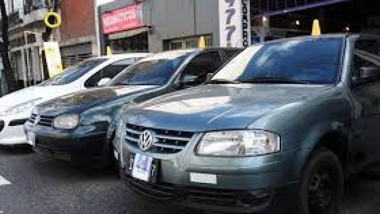 Por un auto de $300 mil se pagarán $1.500: aplicarán en La Plata una tasa por transferencia automotor